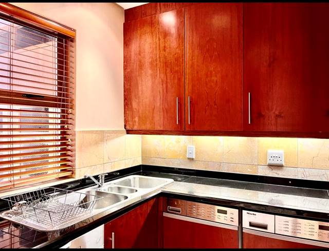 2 BEDROOM APARTMENT FOR SALE IN MORNINGSIDE